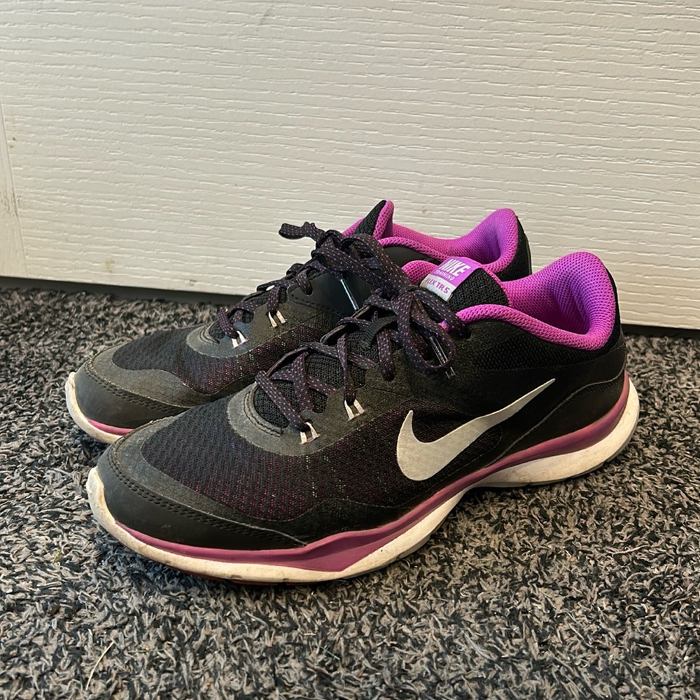 NIKE flex train 5